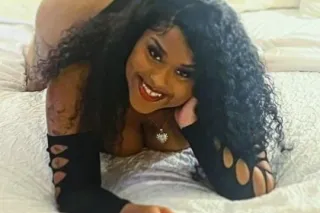 CUM SEE ME BABES !❤🥵💋LETS TALK ABOUT MY SPECIALS💋❤️ come take a splash youll never forget😚SWEET CARMEL DELIGHT - Image 2