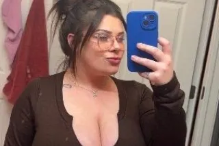 I'm✅Single Mom💋 Big Boobs👅Horn... - Image 3