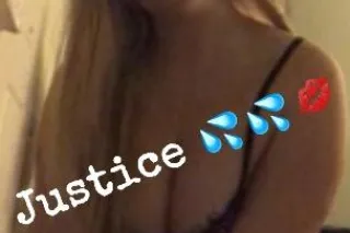 Best head and tight w💦t PUSSY🐱... - Image 2