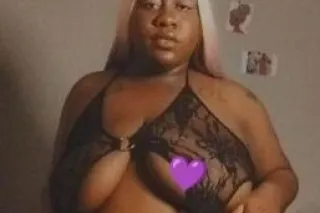 Ebony BBW looking to pleasure ... - Image 4