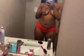 two girls specials 🤝🏾come have... - Image 3