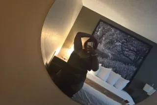HUNNY 🐝 Outcalls or Car Only -... - Image 2