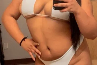 soy venezolana muy caliente so... - Image 2