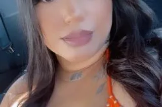 Sexy Latina Mami 😻😻😻 Hablo Esp... - Image 1