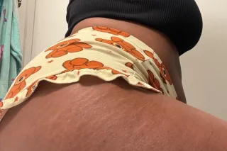 SUPER SLUUUT SUNDAYS 💦 - Image 3