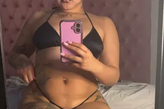 JUST VISITING 💕 CUM NOW 👅 - 21 - Image 2