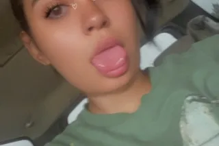 Hi Lovies - 28 - Image 2