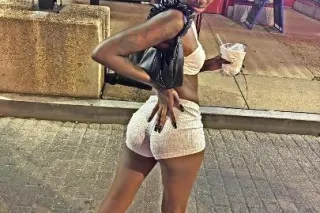 Sexy Slim Petite 💕🥰 - 24 - Image 1