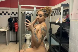 petite redbone 😘 - 19 - Image 4