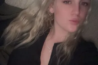 💦💦 Your favorite snowbunny 💦💦 ... - Image 1
