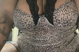 LET ME PLEASURE YOU DADDY!!! offering greek and incalls and outcalls - Image 3