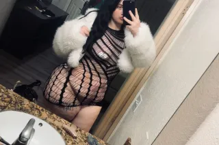 😙 BIG BOOTY JUICY 🍑🧃💦 EBONY GO... - Image 4