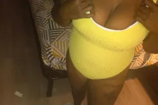 Friday Special 👄 💦💦💦 Mizz Suct... - Image 2