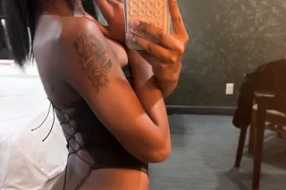 🌸140 INCALL SPECIAL SEXY LEXI🍒... - Image 2