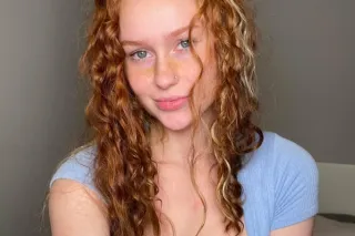 NEW DIRTY SEXY GIRL VISITING T... - Image 1
