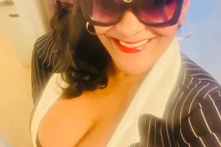Beautiful Latina in calls I 60 / Dobson 19 to the 26 . - Image 12