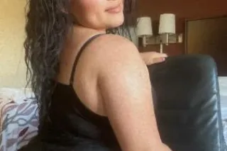 sexy latin girl - Image 6