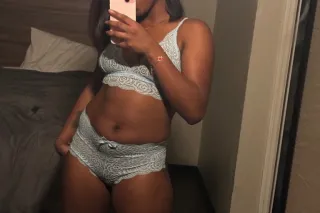 5 star Goddess🤩 outcall - 22 - Image 4