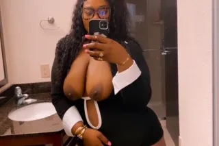 𝑩𝒖𝒈𝒂𝒕𝒕𝒊 𝑩𝒍𝒂𝒛𝒊𝒏 ♡ Fat juicy and warm 🧸💓Cum Bust a good nut daddy🥜💎HEAVY SQUIRTER🏂💦!! ★BRING A TOWEL☔💦😝 OUTCALL AND INCALL🤤💓 🍆🧁AVAILABLE 🍆💦 - Image 8