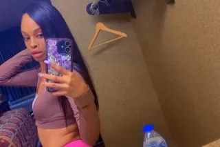 👀💦😻Petite Freak👀💦😻 Slim + Fine... - Image 2