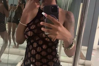 WET AND READY TO PLAY, CREOLE ... - Image 1