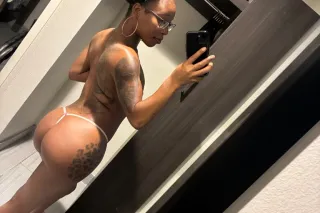 COME AND GET A VISIT my LAST day in town👀👋🏽 You DONT wanna miss out in a GREAT time 🥳🏆 TATIANNAS Terrfic, Throat Goat 🐐, Tasty Thursdays 💐 are IN EFFECT 🙌🏽🙌🏽 - Image 8