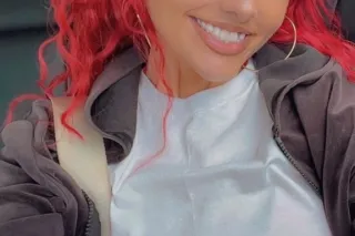 Kandy Red With The Wet Sloppy Head - Image 8