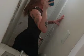 tall, sweet, and horny 😍 - 27 - Image 4