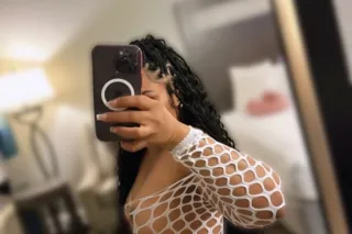 🍑IM LATINA VERY🔥 HOT🍑 VISITING... - Image 2