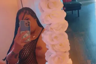 🍑IM LATINA VERY🔥 HOT🍑 VISITING... - Image 1