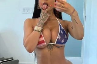 Activa 24/7 Latina caliente - ... - Image 1
