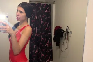 girl next door waiting to get ... - Image 1