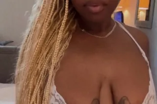 SELMA AL Sweet, discreet, and unforgettable ✨ - Image 2