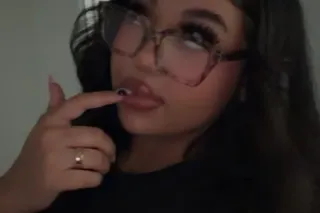CAN YOU MAKE ME CUM💦👸🏻😍 - 23 - Image 1