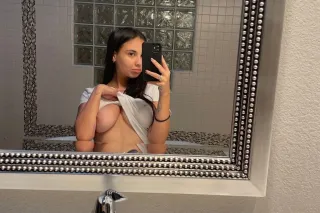 ✨ New contact number — message me anytime for quick replies: (279) 208-2 783 📩Confident • Friendly • Positive Vibes 💫 - Image 8