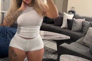 Hello, my loves! 👄 New sexy, k... - Image 2