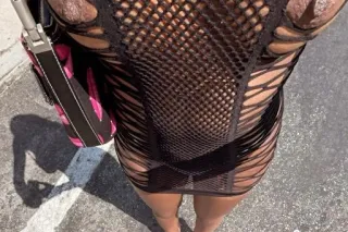 😏 𝓒𝓪𝓷 𝓘 𝓶𝓪𝓴𝓮 𝔂𝓸𝓾𝓻 𝓽𝓸𝓮𝓼 𝓬𝓾𝓻𝓵 👉🏾... - Image 2