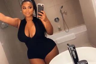 HAPPY HR SPECIALS !!! JUICY PUSSY 📍1000 % REAL JUST FT ME! New GIRL IN TOWN💦 WET CREAMY PUSSY 💦💦 - Image 1