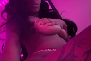 💕𝑺𝑬𝑿𝒀 𝑷𝑬𝑻𝑰𝑻𝑬 & 𝑻𝑨𝑻𝑻𝑬𝑫 💕 $80 Qv... - Image 3