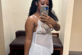 Cum Get A Sweet Treat 🍭🍬 Thee Real Super Soaker💦 - Image 3