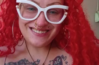 shes got a big throat and a big butt to match 😉🥵🤤💦 - Image 5