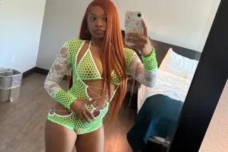 new in town come see me 😚here ... - Image 3