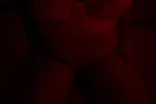 hey daddy , CUM have fun with me ;) flat stomach and thick in all the right places. 😍💦 - Image 5