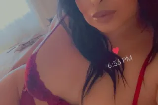 Party Girl ❄BIGG 50 inch Booty... - Image 1