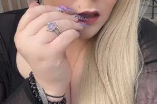 TRANSGENDER BBW SNOWBUNNY - Image 8