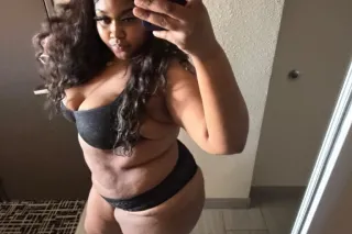Sweet,Thick & a little dangerous💋 - Image 9