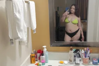 Freaky Fridayy 💦💋‼ juicyy ,WET AND TIGHTT 😛 Cum PLAY DADDY 🤩👅 - Image 5