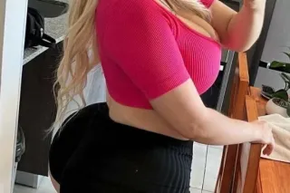 Hola amor, soy latina, chica nueva en la ciudad. - Image 6