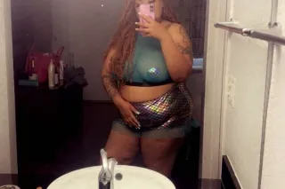 Available for incall, outcall,... - Image 3