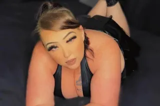 2 girl specials !!!Irish BBW P... - Image 3